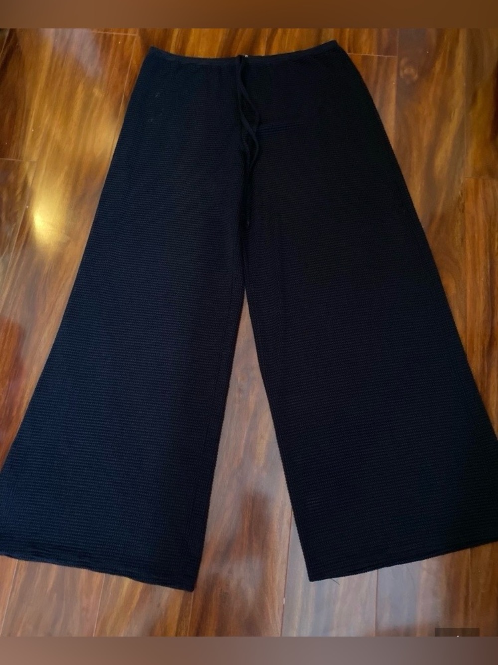 Jordan Taylor Black Wide-Leg Cropped Mesh Swim Cover up pants